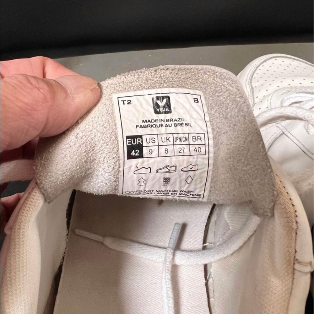 Veja v10 - Picture 5 of 6